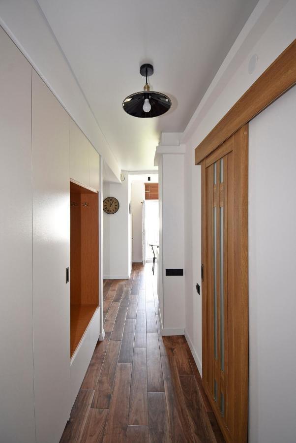 Magical Studio At Republic Square Apartman Jereván Kültér fotó