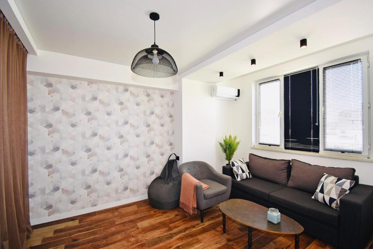 Magical Studio At Republic Square Apartman Jereván Kültér fotó